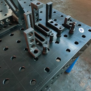 <span class=keywords><strong>Table</strong></span> de soudage 3d/2d antirouille professionnelle Offre Spéciale avec gabarits et luminaires Station de soudage de pistolet à air chaud à Performance stable - Product Image 3