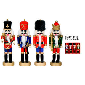 Casse-Noisette à suspendre en bois <span class=keywords><strong>soldat</strong></span> 13cm finition brillante écologique décoration d'arbre de Noël pour une utilisation intérieure/extérieure - Product Image 4