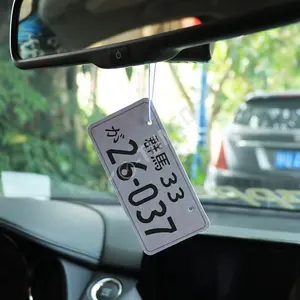 JDM evrensel araba lisansı plaka ekran koku hava spreyi uçucu yağ araba koku yayıcı yenileme kağıt aroma Logo ile