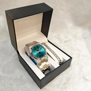 Relojes de Cuarzo de Lujo Poedagar 930 Golden, Reloj Montre Resistente al Agua con Manecillas Luminosas, Reloj para Hombre con Brazalete y Caja, Juego de 3 Piezas - Product Image 4
