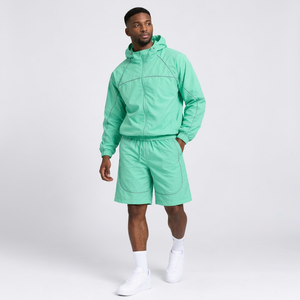 Conjunto Deportivo Ligero Cortavientos para Hombre, Chaqueta con Capucha y Pantalones Cortos, Ropa Deportiva Personalizada de Dos Piezas, Atuendo Casual para Exteriores - Product Image 1