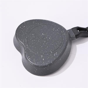 Mini sartén antiadherente en forma de corazón para cocinar comida para bebés con revestimiento de piedra Maifan, tamaño 20 cm - Product Image 1