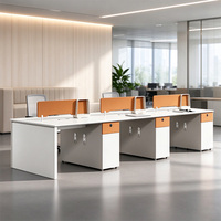Poste de travail en open space au design moderne, avec cloison en tissu et armoire à tiroirs, pour bureau d'entreprise contemporain