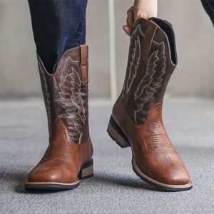 Botas Vaqueras para Hombre, Talla Grande 16, Estilo Clásico con Bordado de Alas, Estilo Biker Rockabilly, Altura hasta la Rodilla, Tacón Cuadrado - Product Image 1