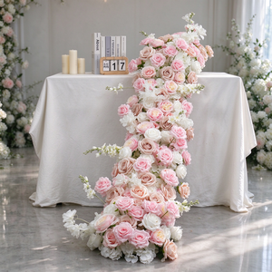 Guirnalda Floral de Rosas Artificiales Románticas en Rosa y Blanco, para Decoración de Mesa de Boda - Product Image 1