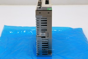 Servomoteur AC HCFA NIB SV-X3T5040A-A-EC 400W d'occasion - Product Image 6