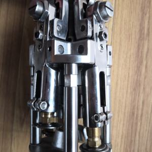 लुग हेड कैप स्क्रू कैप्पर सिर का सबसे अच्छा मूल्य कैप ग्लास बोतल भरने वाली मशीन स्पेयर पार्ट्स - Product Image 3