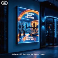Enseigne LED suspendue rectangulaire en aluminium avec tissu SEG pour hall d'hôtel, affichage d'image de marque hôtelière européenne en intérieur