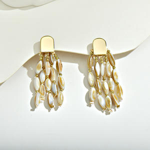 Boucles d'oreilles à pampilles perlées, style bohème, franges pendantes, bijoux pour femmes - Product Image 3