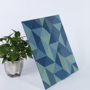 Verre décoratif imprimé à motifs géométriques personnalisés, verre trempé pour cloisons de bâtiments, hôtels et design d'intérieur commercial - Product Image 4