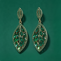 Boucles d'oreilles pendantes Feuille en strass pour femme, en alliage micro-pavé, style bohème, avec gemme verte, pour fête et mariage