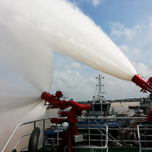 Sistema de extinción de incendios externo marino necesario para barcos y buques de pasajeros - Product Image 1