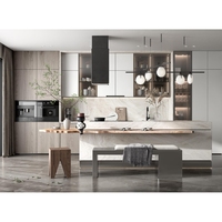 Conçu pour s'adapter aux armoires de cuisine avec des configurations personnalisées et un grand espace de rangement pour les zones de cuisson modernes à domicile