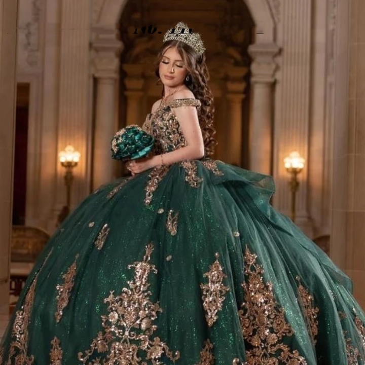 Ball Gown Beaded Quinceanera Dress Spaghetti Straps Emerald Green Sweet 16 Dress Y1621 main image 0
