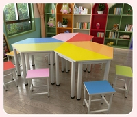 Table trapézoïdale de classe maternelle moderne, durable, en métal et en bois, personnalisable et de haute qualité, avec chaise et pupitre pour élèves