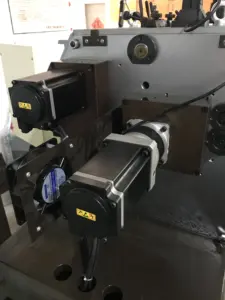 2KW CNC otomatik tükenmez kalem bahar yapma makinesi doğru sıkıştırma bahar sarıcı