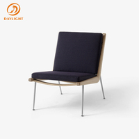 Fauteuil simple de style américain rétro avec cadre en bois et pieds en métal, pour salon, hôtel, villa, appartement, fauteuil de détente avec accoudoirs