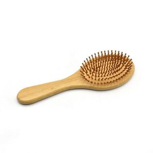 Cepillo de Bambú para Limpiar el Cabello, Antiestático, Desenredante, con Cojín - Product Image 1