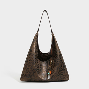 Sac fourre-tout vintage en PU imprimé léopard avec fermeture éclair pour femme, nouvelle collection 2026, grande capacité, décontracté, pour trajets quotidiens, sac sous le bras, format compact - Product Image 3
