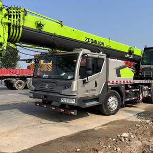 Well Maintained Zoomlion ZTC250T 25Ton <b>Crane</b>, Dependable Lifting & Original Weichai Engine for Building Jobs - Product Image 1