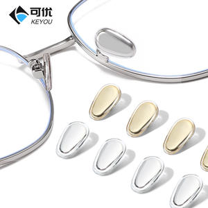Almohadillas Nasales Antideslizantes Keyou, de Plástico con Núcleo de Silicona Electrochapado, Forma Ovalada, Doradas y Plateadas, Accesorios para Gafas - Product Image 1