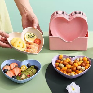 Juego de platos para servir en forma de corazón, 6 piezas, vajilla duradera multicolor para frutas, aperitivos, regalo para fiestas - Product Image 1