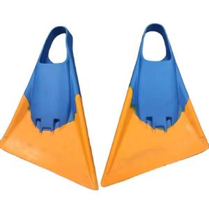 Nuevas <span class=keywords><strong>aletas</strong></span> <span class=keywords><strong>de</strong></span> buceo, equipo <span class=keywords><strong>de</strong></span> natación <span class=keywords><strong>de</strong></span> entrenamiento profesional para adultos, zapatos <span class=keywords><strong>de</strong></span> rana <span class=keywords><strong>de</strong></span> goma pura, <span class=keywords><strong>aletas</strong></span> <span class=keywords><strong>de</strong></span> natación para pies <span class=keywords><strong>de</strong></span> <span class=keywords><strong>pato</strong></span> <span class=keywords><strong>de</strong></span> Surf - Product Image 5