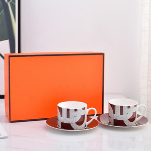 Service à thé Palace Luxury 2 tasses et soucoupes en porcelaine fine anglaise pour salon ou cadeaux - Product Image 3