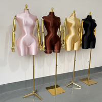 Mannequin de vitrine de qualité, taille plus européenne et américaine, en mercerisé, surface forgée, demi-corps, pour l'affichage en magasin