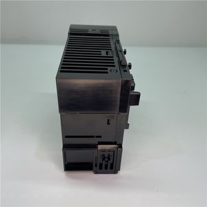 Unité de traitement de données logique programmable KEYENCE KV-XD02, neuve et originale - Product Image 3