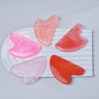 Le tableau de massage facial Gua Sha en forme de coeur en résine durable pour le massage du visage et du cou favorise la circulation sanguine soins de la peau muscles