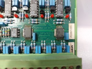Convertisseur d'interface PLC Contact Umk-se Hedon Ed Bv Npi/03 Hedon 5326a pour produit sous garantie - Product Image 2