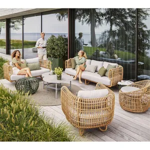 Venta al por mayor Directo de fábrica Tamaño pequeño 4 piezas Conjunto de muebles de patio Conjuntos de sofás de jardín al aire libre clásicos