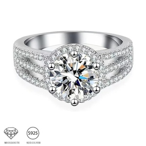 Anillo de moissanita de Plata de Ley 925 de 2-3 quilates, diseño de nicho de moda para propuestas de novia, bodas o regalos de cumpleaños - Product Image 1