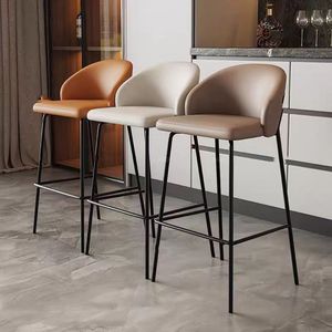 Tabouret <span class=keywords><strong>de</strong></span> <span class=keywords><strong>bar</strong></span> rembourré épais <span class=keywords><strong>de</strong></span> style nordique minimaliste moderne pour salon et usage commercial, <span class=keywords><strong>chaise</strong></span> haute en métal - Product Image 1