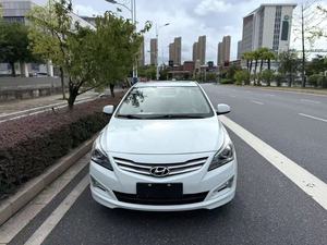 Auto Usado en Venta, Hyundai Reina 2015, 1.4L Manual <span class=keywords><strong>CLS</strong></span>, Sedán Usado, Volante a la Izquierda, Gasolina, 95hp, Excelente Estado - Product Image 1