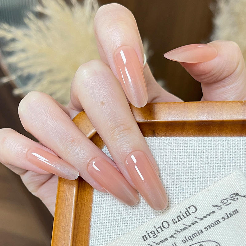 BY2351 Graceful as a Swirl of Snow