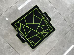El Precio de una Sola Batería para la Tabla de Surf de Fibra de Carbono es de $1,111 Sin Incluir la Tabla de Surf - Product Image 3