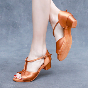 Zapatos de <span class=keywords><strong>Baile</strong></span> Latinos de Satén para Niños, Color Piel, Tacón <span class=keywords><strong>Cubano</strong></span>, Zapatos de <span class=keywords><strong>Baile</strong></span> de <span class=keywords><strong>Salsa</strong></span> para Niños, Tacón Bajo de 3.5 cm, Zapatos de Entrenamiento para Niños - Product Image 2