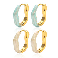 Bijoux de mode de forme ovale creuse géométrique irrégulière avec résine de couleur pure pour les femmes boucles d'oreilles de fête en gros