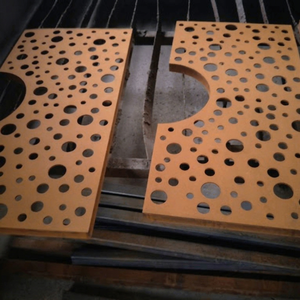 Grille de piscine en acier Corten unique et durable, anti-corrosion, pour aménagements de jardin, parcs, appartements, villas et allées de bureaux - Product Image 1