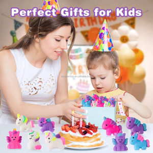 Jouets licorne à presser Kawaii pour paniers-cadeaux et échanges de cadeaux - Product Image 5