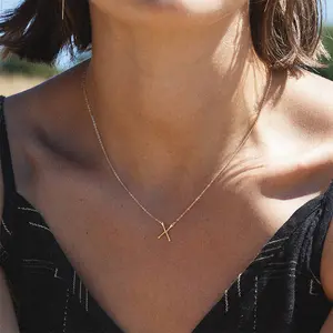 Nuovo Design croce in acciaio inox alfabeto lettera X forma ciondolo collana catena clavicola gioielli per le donne