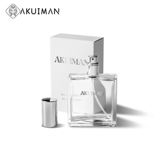 Botella de Perfume de Vidrio Cuadrada Transparente de Lujo con Tapa Plateada, Personalizable con Impresión, Aprobada por ISO9001 y Cumple con REACH, Juego de Regalo OEM - Product Image 2