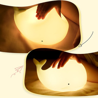 Lampe de table tactile rechargeable pour enfants pour décor de chevet à piles pour la maison et la chambre