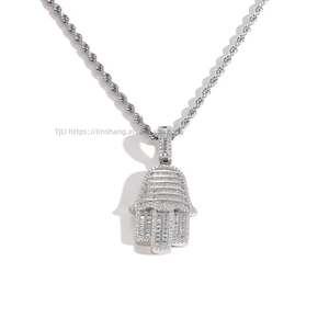 Nuevo Colgante Talismán Mano de Fátima, Collar Hip Hop de Cobre con Zirconia - Product Image 5