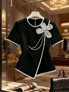 <span class=keywords><strong>Blusa</strong></span> Elegante <span class=keywords><strong>Negra</strong></span> de <span class=keywords><strong>Manga</strong></span> Corta para Mujer, Tela Premium con Apliques de Flores 3D, Corte Entallado, Top de Trabajo para Oficina - Product Image 5