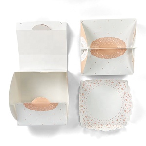 Caja de Cartón Corrugado Ecológica Personalizada de 8, 10 y 12 Pulgadas, Negra y Blanca, para Pizza, con Asa - Product Image 6
