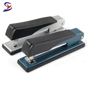 Engrapadora <span class=keywords><strong>Profesional</strong></span> de Escritorio para <span class=keywords><strong>Papel</strong></span> Estándar con Base Antideslizante - Product Image 6