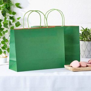 Sacs cadeaux en papier Sparkle and Bash avec poignées, en gros, pour anniversaires, fêtes, Noël, mariages et autres occasions. - Product Image 5